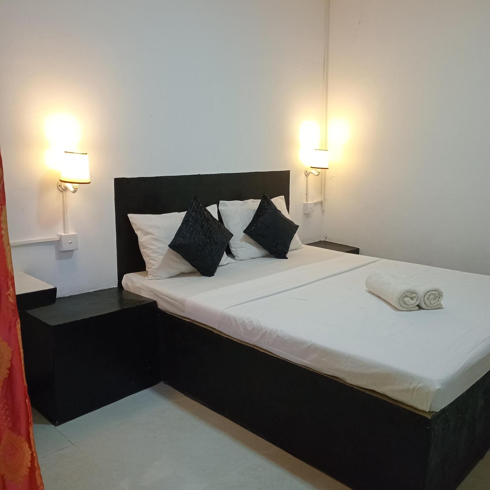 Sigiri Bliss Garden Home Stay Sigirîya Chambre photo